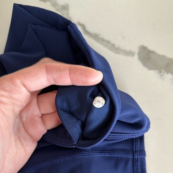 Lululemon leggings - Picture 2 of 6